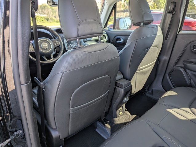 Used 2020 Jeep Renegade Limited image 23