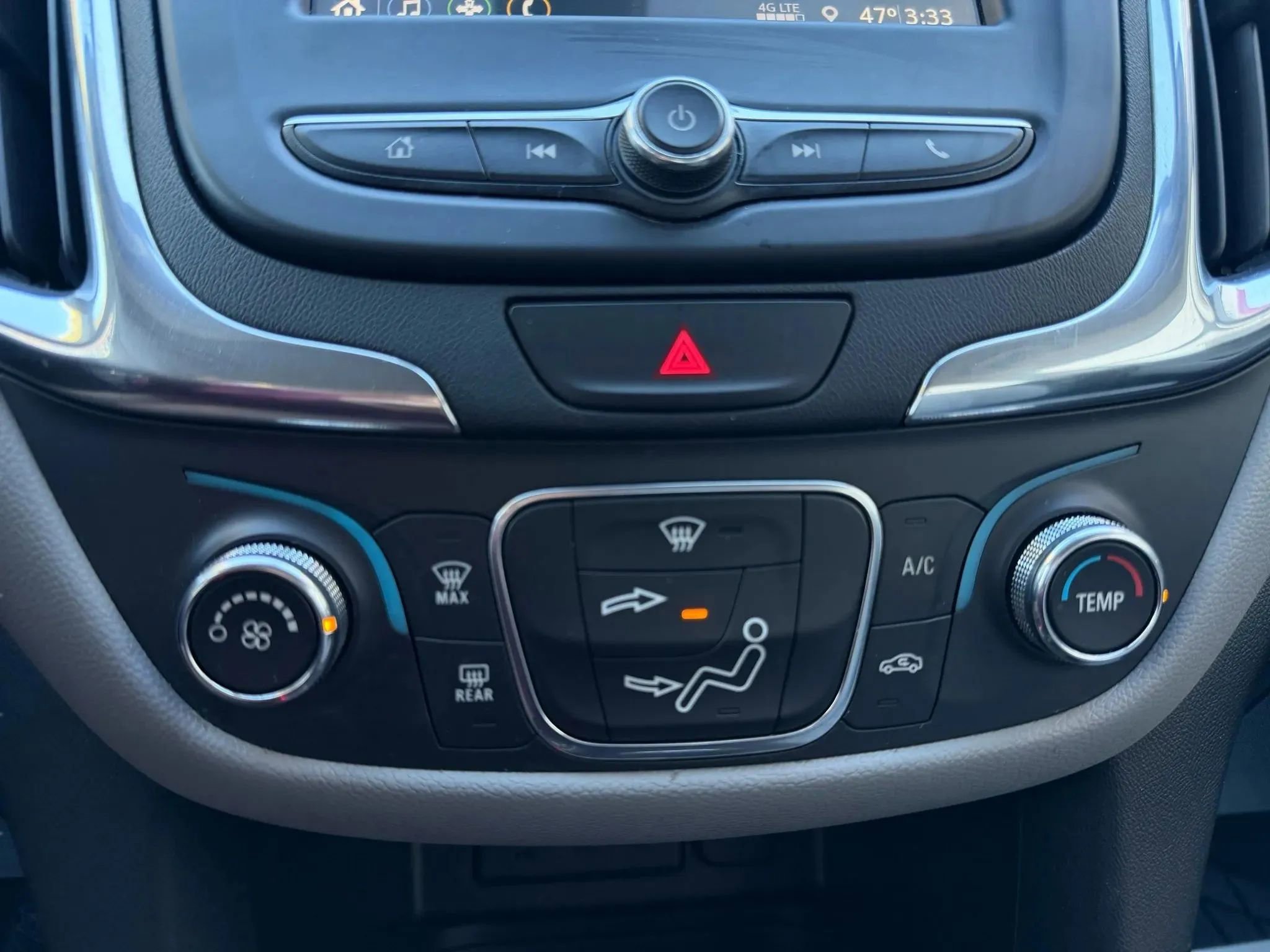 Used 2019 Chevrolet Equinox LS image 27