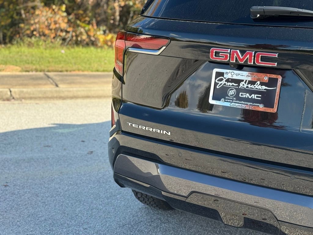 New 2026 GMC Terrain AT4 w/ Convenience Package III image 14