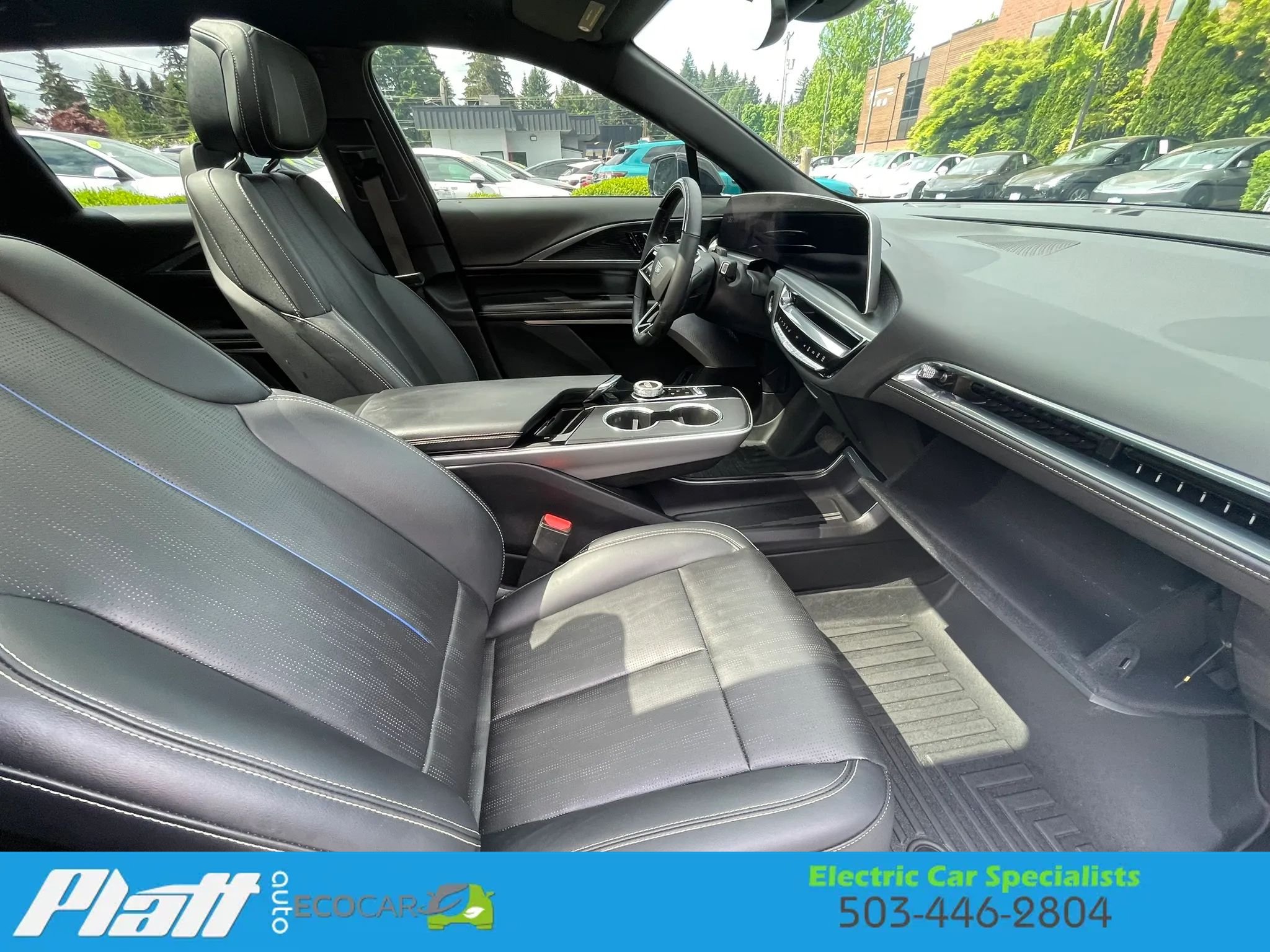 Used 2024 Cadillac Lyriq Sport AWD/4WD image 57