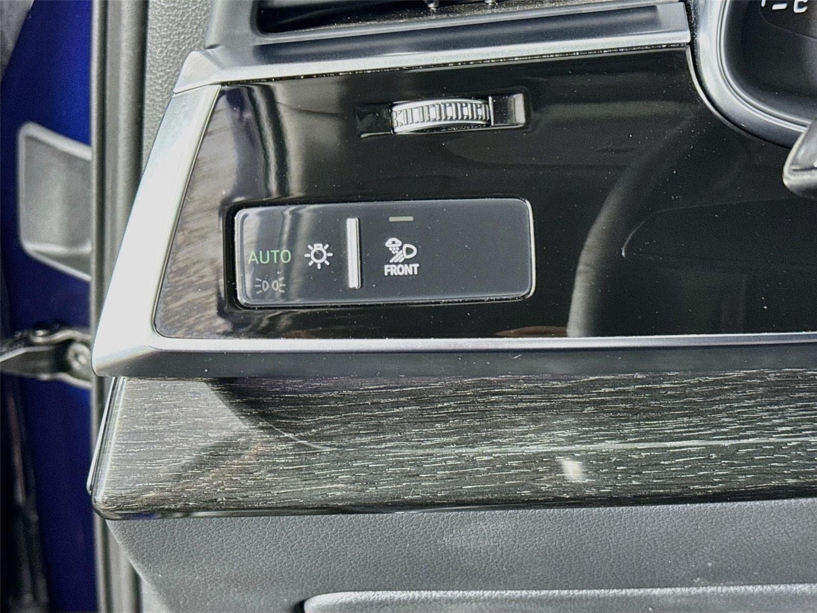 Used 2020 Audi Q7 3.0T Prestige w/ Prestige Package AWD/4WD image 11