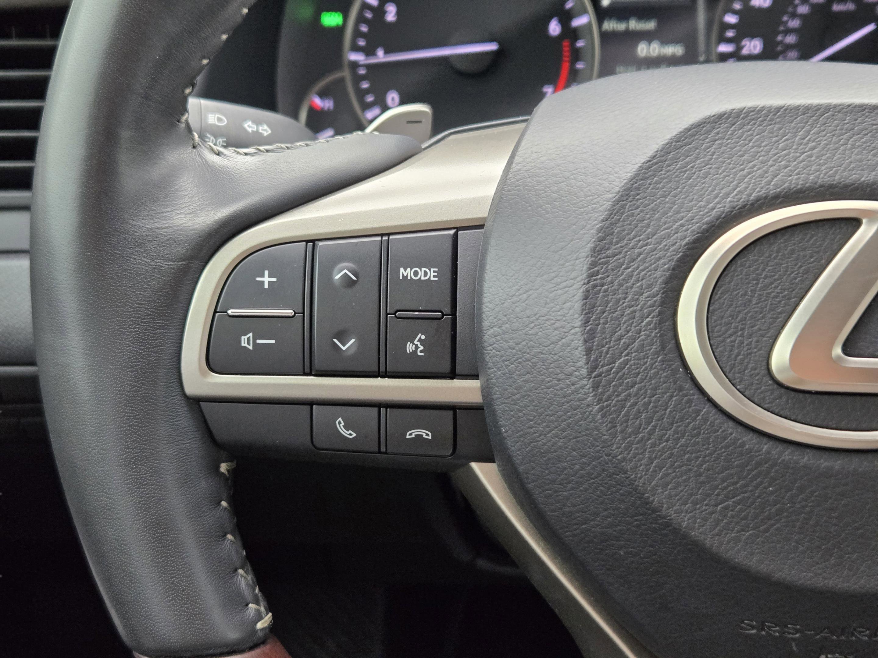 Used 2020 Lexus RX 350 FWD w/ Premium Package image 29
