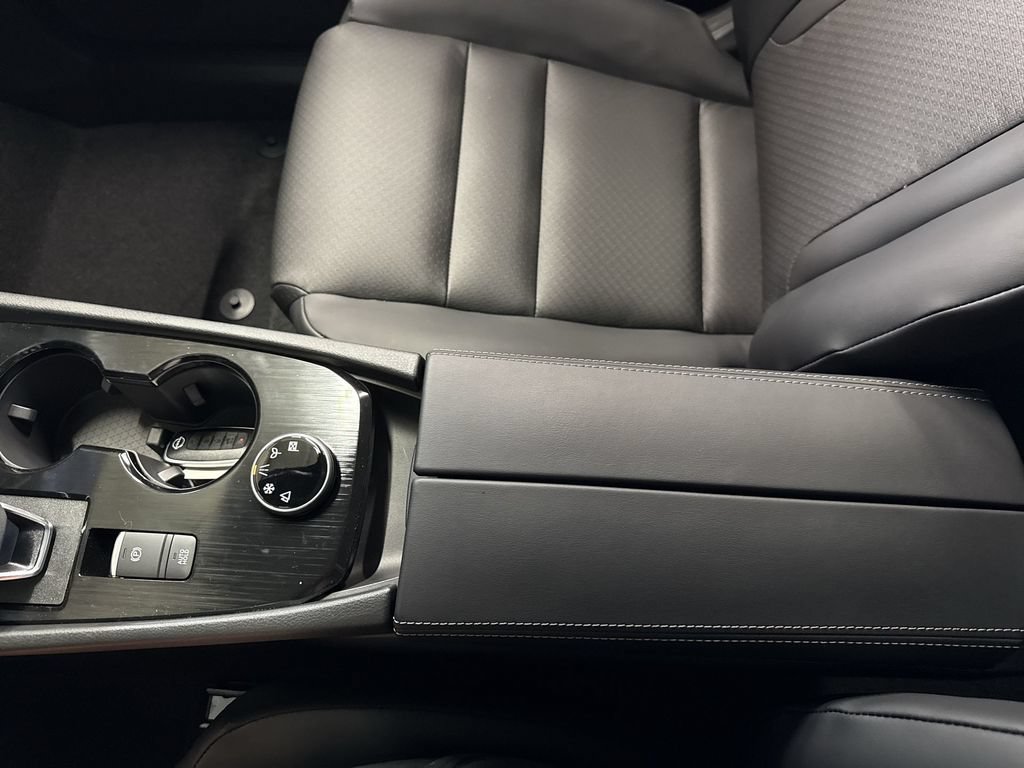 New 2026 Nissan Rogue Dark Armor AWD/4WD image 22