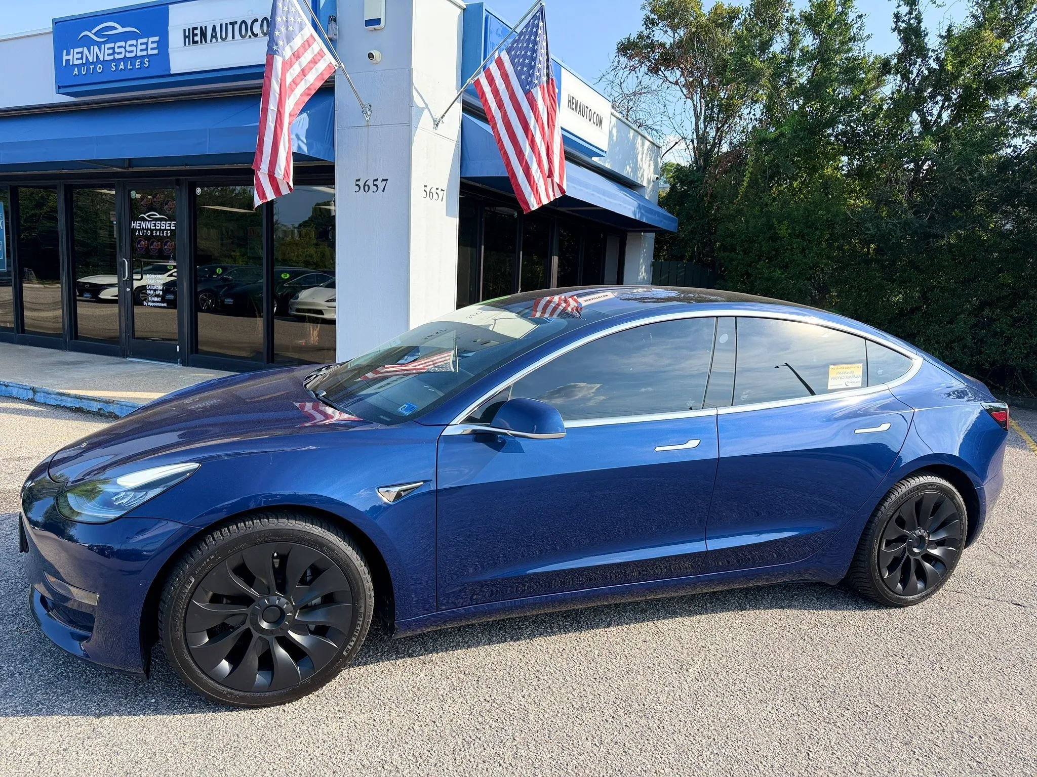 Used 2018 Tesla Model 3 Long Range AWD/4WD image 5