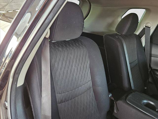Used 2019 Nissan Rogue S FWD image 15
