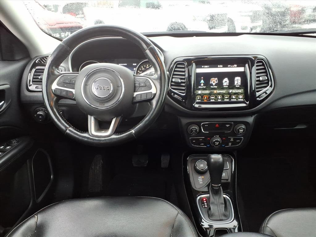 Certified 2020 Jeep Compass Latitude image 13