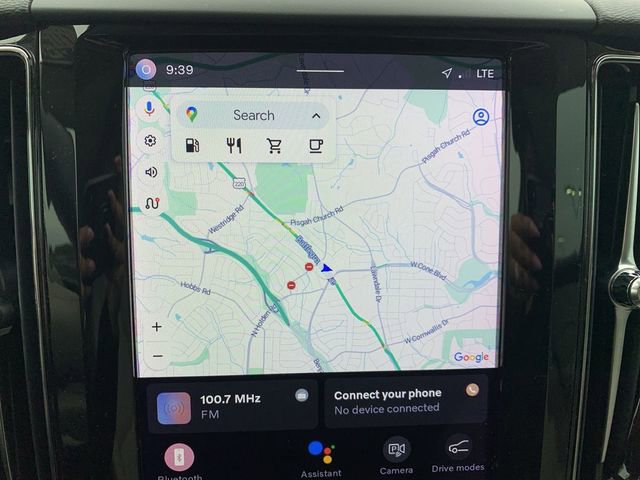 Used 2023 Volvo XC60 B5 Plus w/ Climate Package image 23