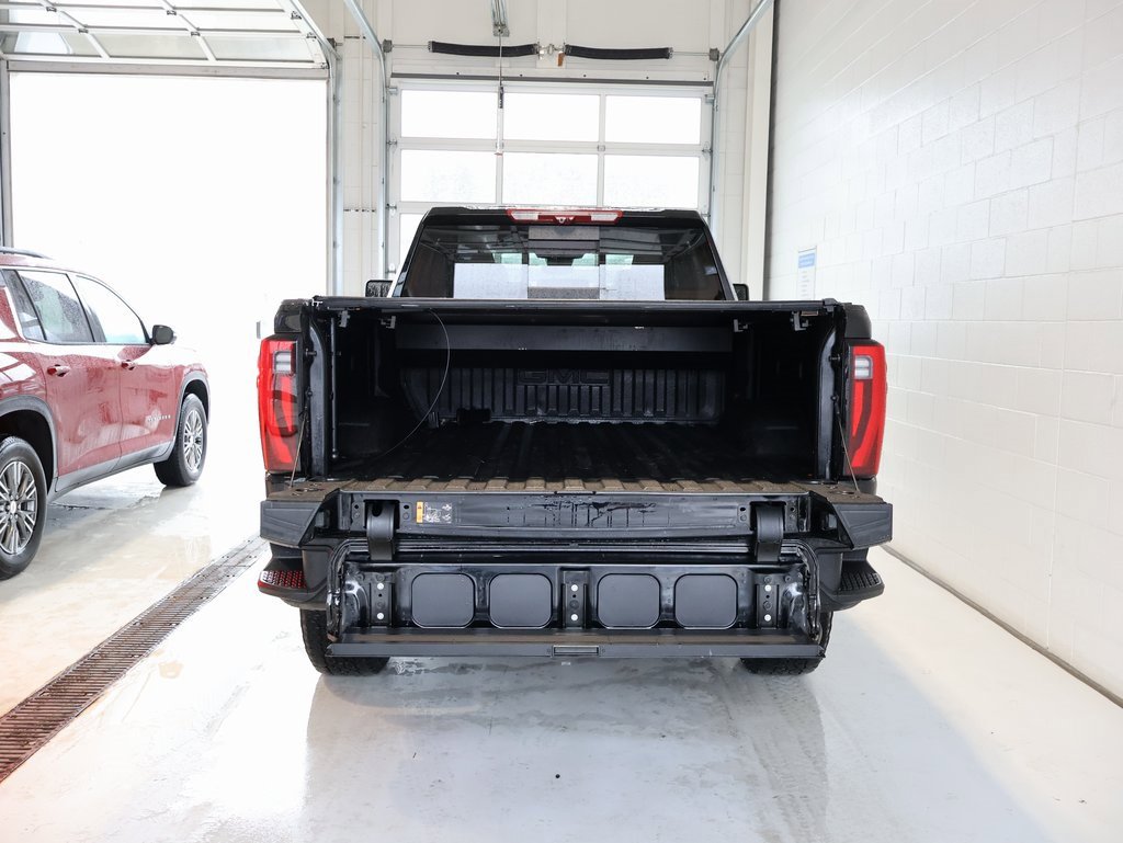 Certified 2025 GMC Sierra 2500 Denali Ultimate image 34