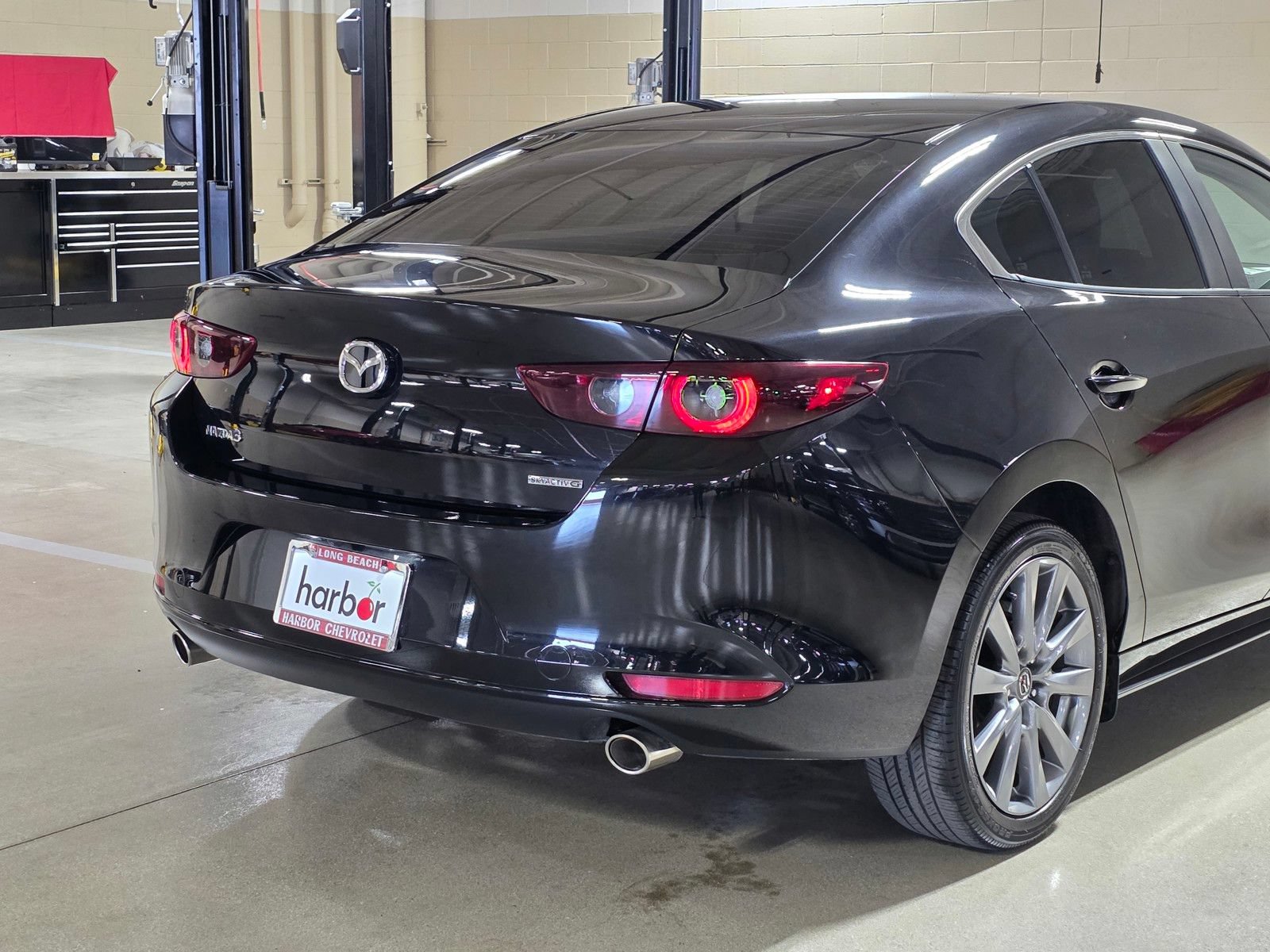 Used 2025 MAZDA MAZDA3 s FWD image 11