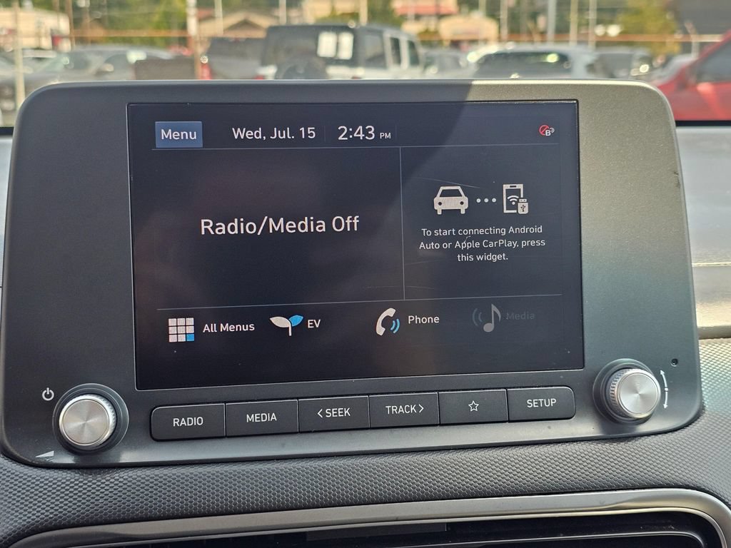 Used 2023 Hyundai Kona SE FWD image 26