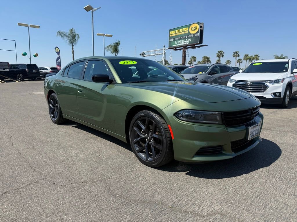 Used 2023 Dodge Charger SXT w/ Blacktop Package image 1