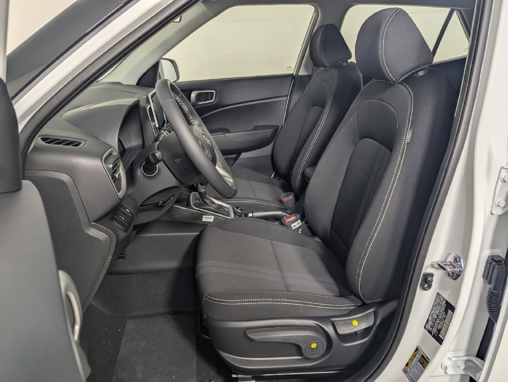 New 2026 Hyundai Venue SEL FWD image 12