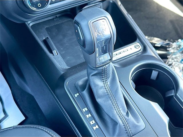 Used 2025 Ford Bronco Outer Banks image 17