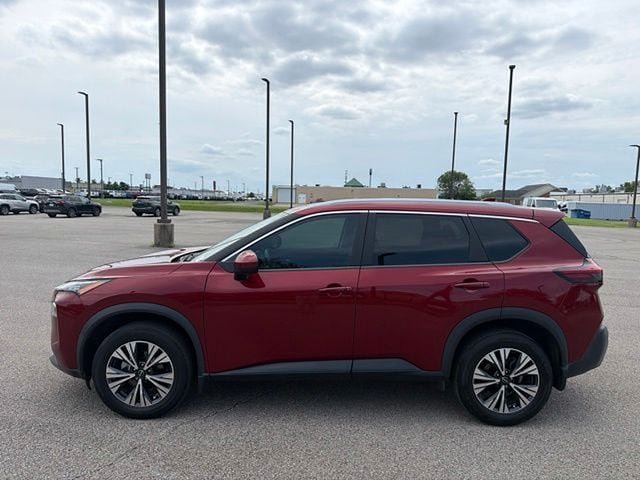 Used 2023 Nissan Rogue SV w/ SV Premium B Package FWD image 3