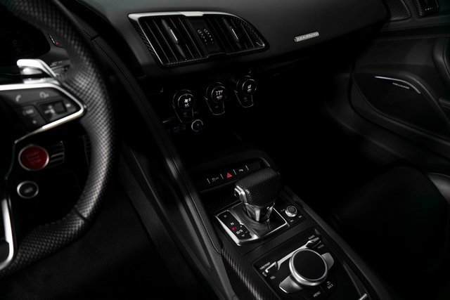 Used 2017 Audi R8 V10 plus image 18