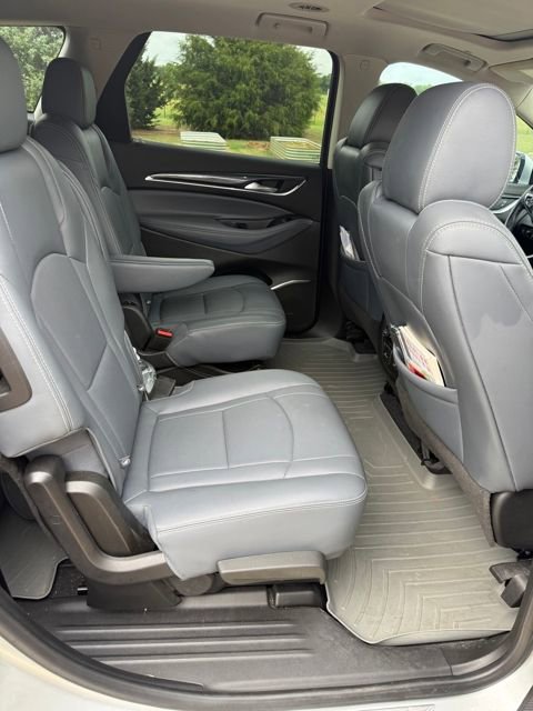 Used 2021 Buick Enclave Essence w/ Sound and Sites Package FWD image 6