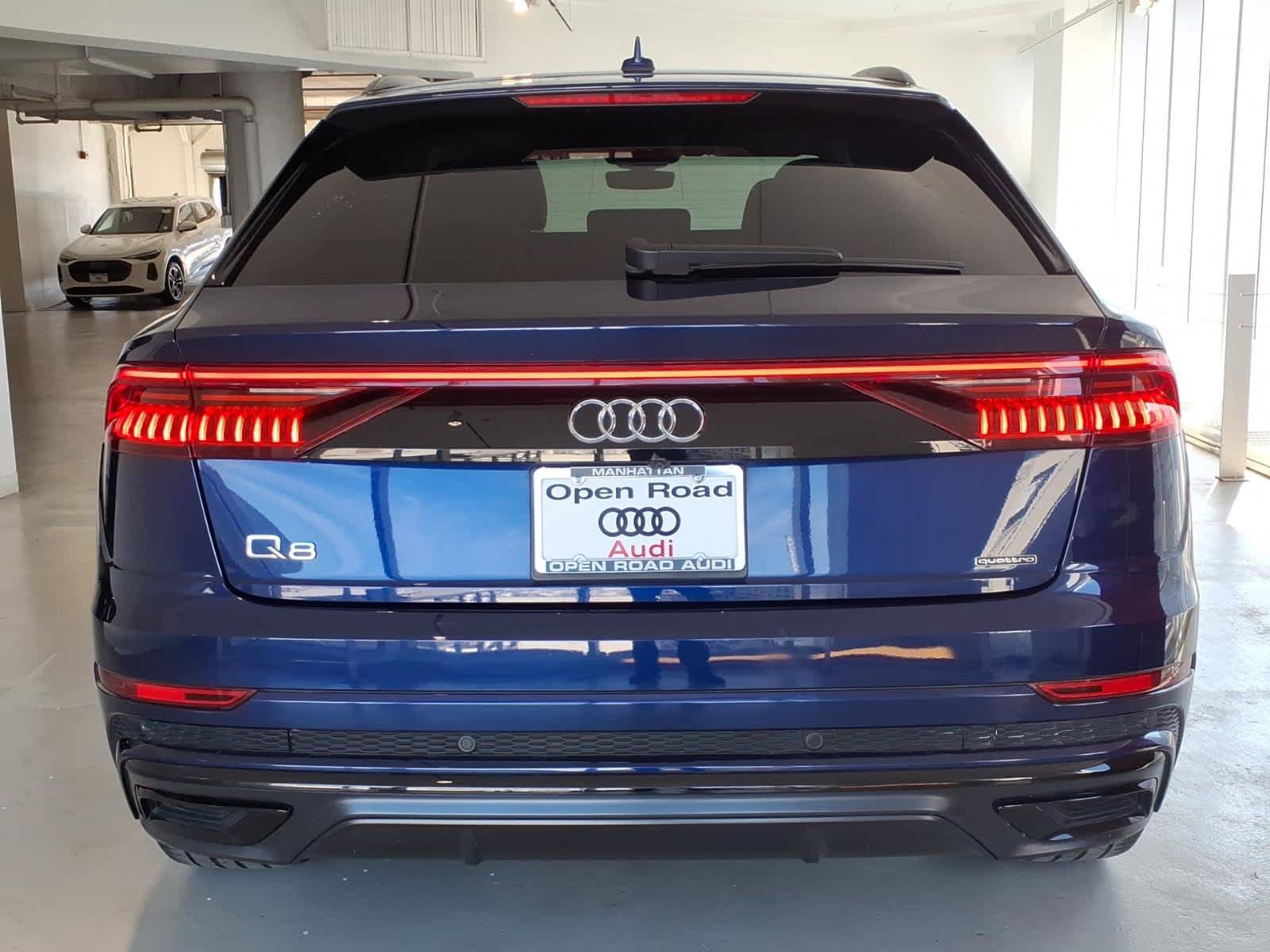 Used 2023 Audi Q8 Premium Plus AWD/4WD image 5
