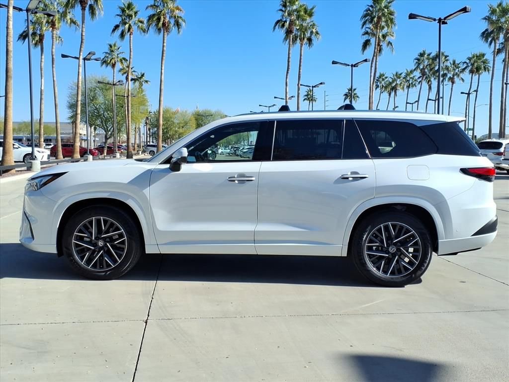 Used 2024 Lexus TX 350 FWD image 2