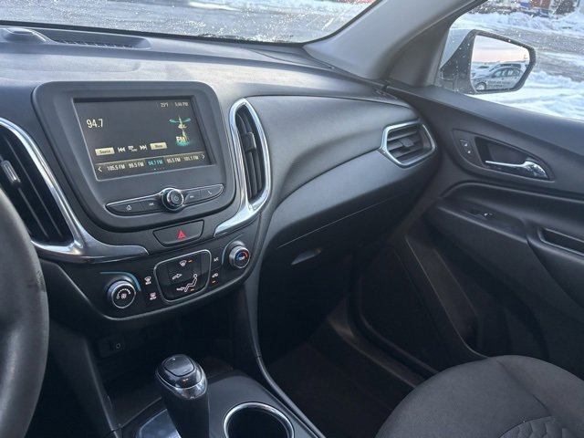 Used 2018 Chevrolet Equinox LT image 28
