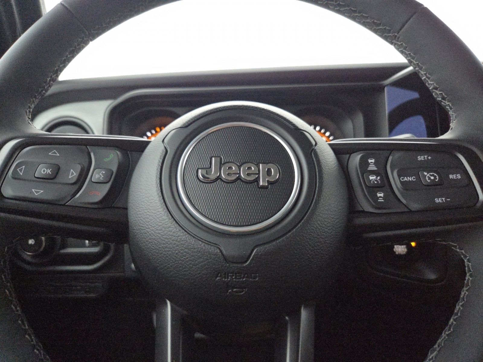 Used 2025 Jeep Wrangler Unlimited Sport image 24