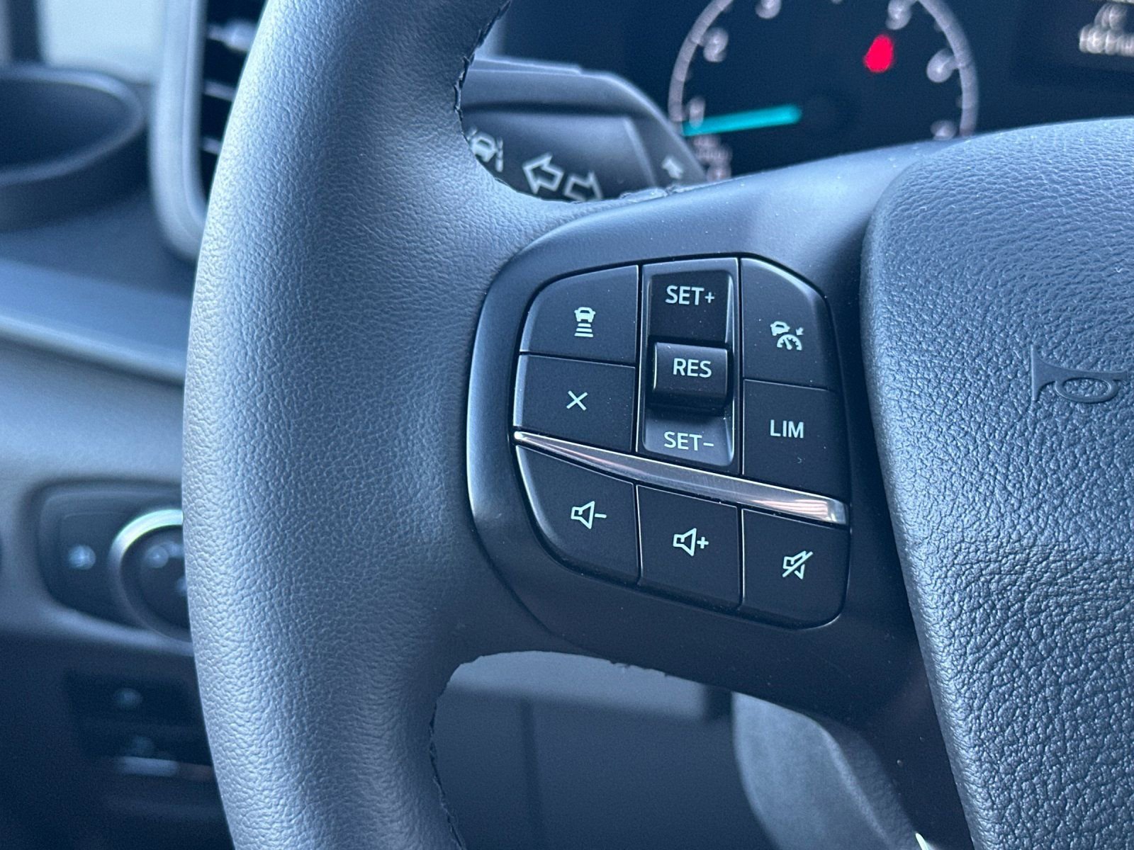 New 2025 Ford Transit 350 XLT RWD image 27