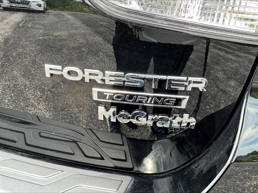 Used 2022 Subaru Forester Touring AWD/4WD image 28