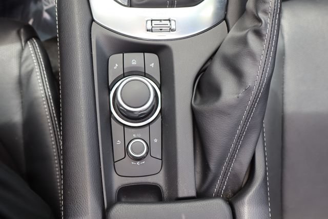 Used 2025 MAZDA MX-5 Miata RF Grand Touring RWD image 25