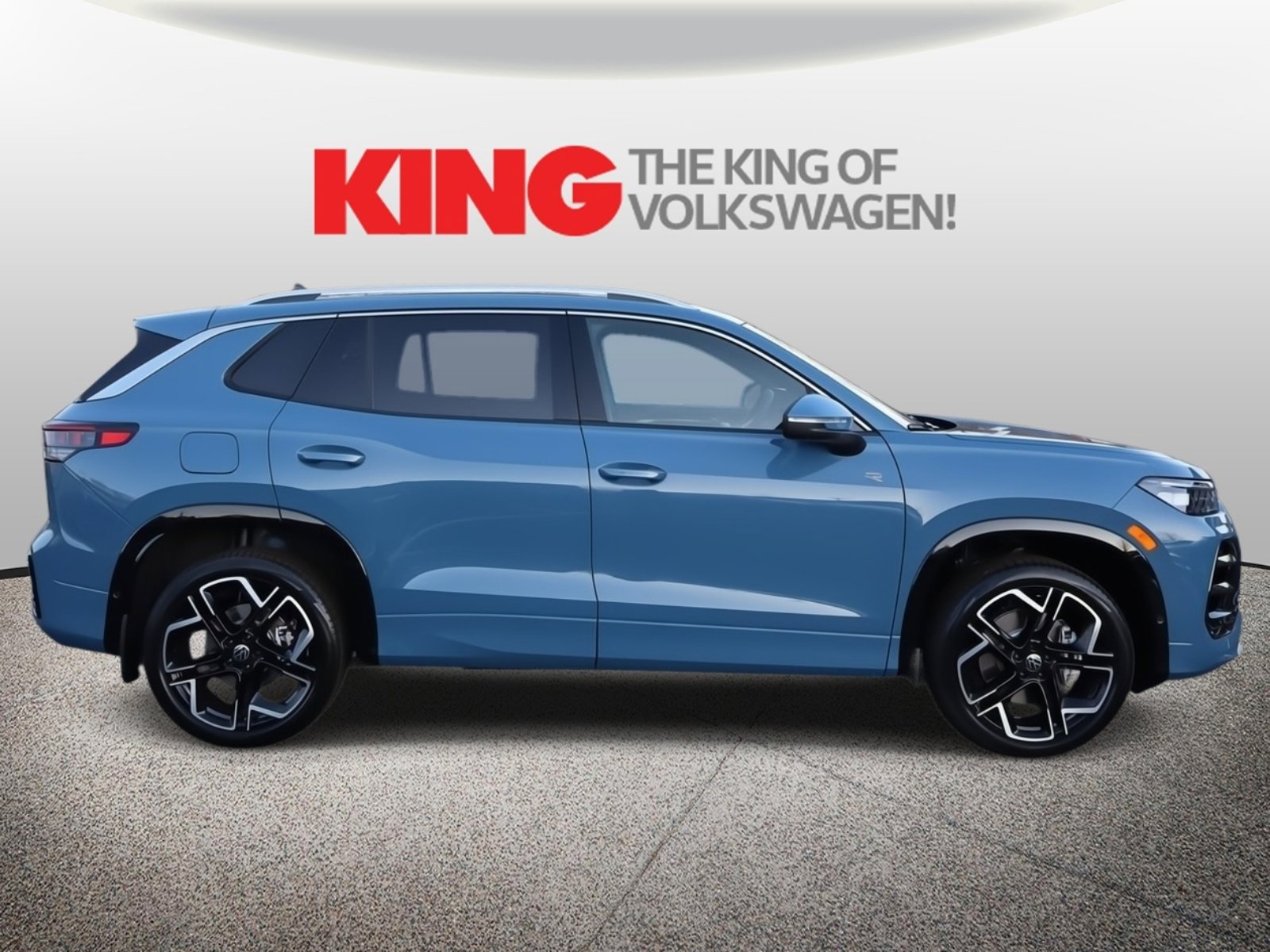 New 2026 Volkswagen Tiguan SEL R-Line video 2