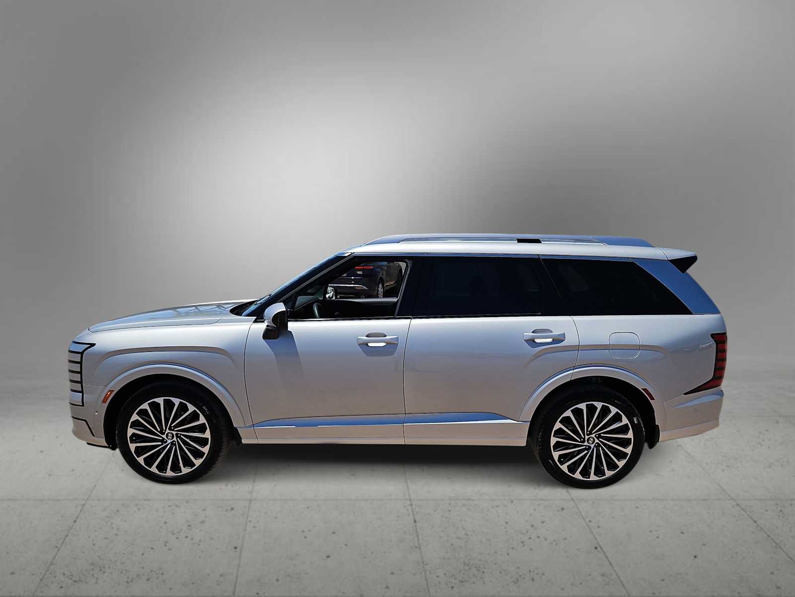 New 2026 Hyundai Palisade Calligraphy FWD image 5