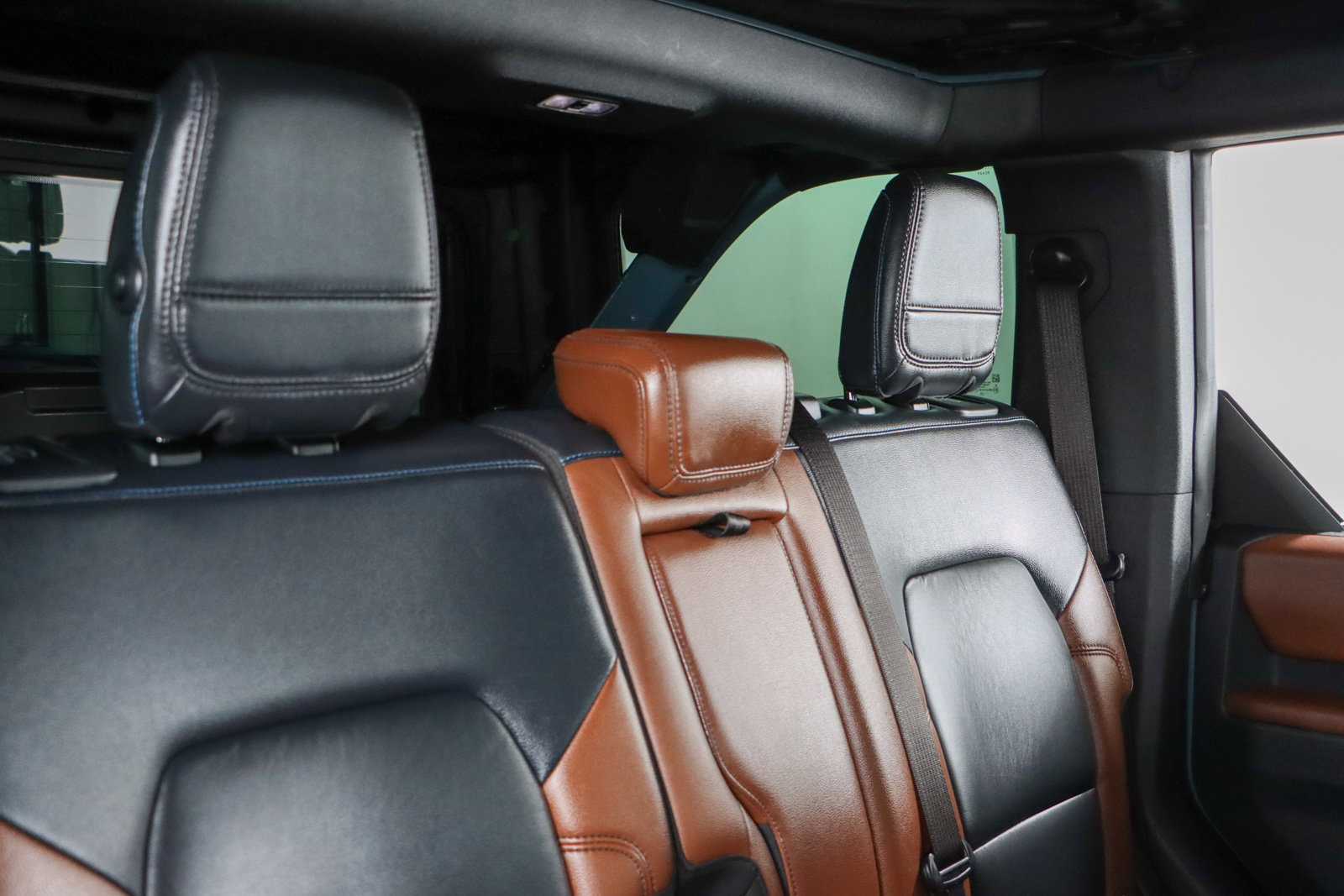 Used 2023 Ford Bronco Outer Banks image 29