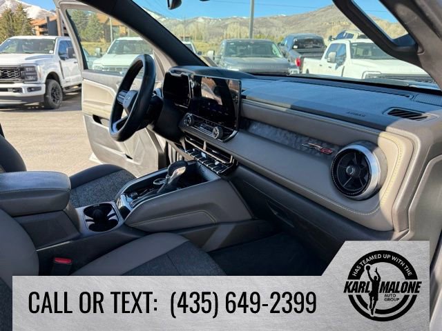 Used 2024 Chevrolet Colorado ZR2 w/ Technology Package image 35