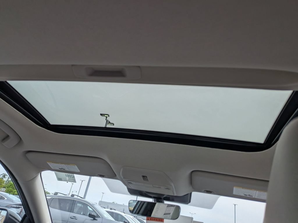New 2026 Nissan Sentra SL w/ Floor Mat Package FWD image 24