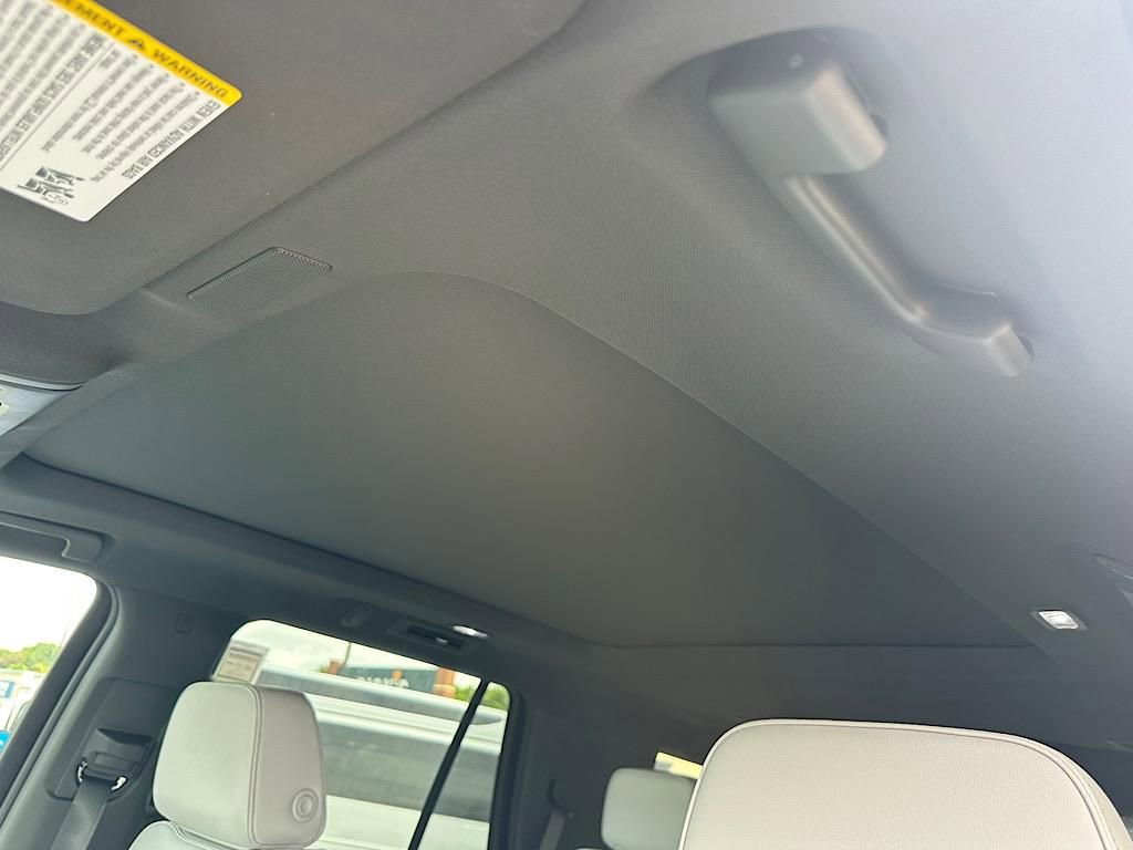 New 2025 Chevrolet Tahoe Premier w/ Sun And Tow Package image 16
