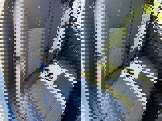 Used 2025 GMC Acadia Elevation image 28