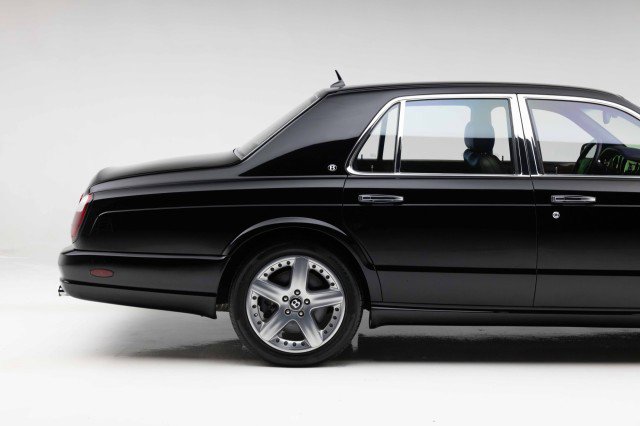 Used 2005 Bentley Arnage T image 21