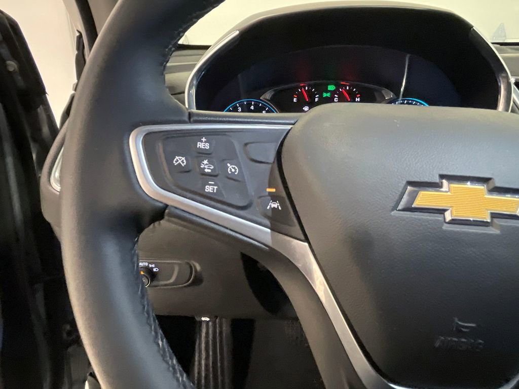 Used 2023 Chevrolet Equinox LT image 36
