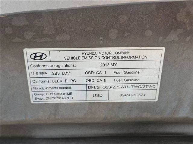 Used 2013 Hyundai Genesis 3.8 w/ Premium Pkg RWD image 24