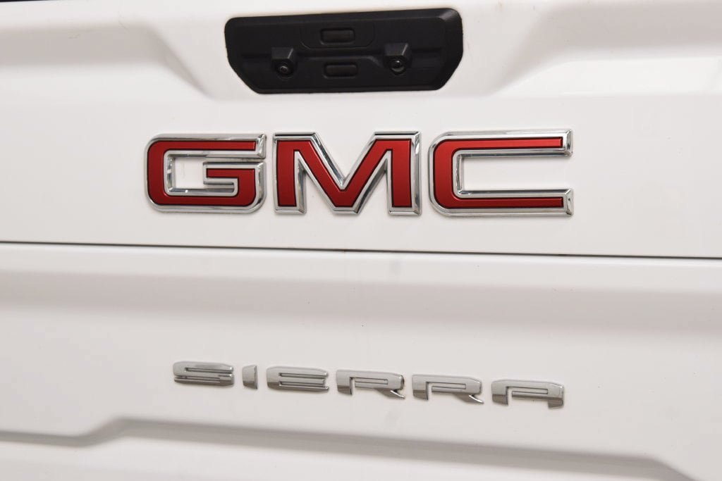 Used 2024 GMC Sierra 2500 AT4 w/ AT4 Premium Plus Package AWD/4WD image 27
