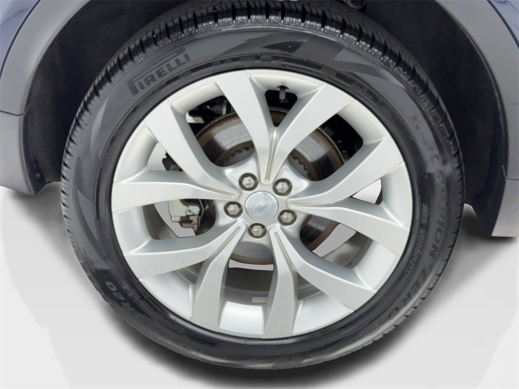 Used 2023 Land Rover Discovery Sport SE image 54