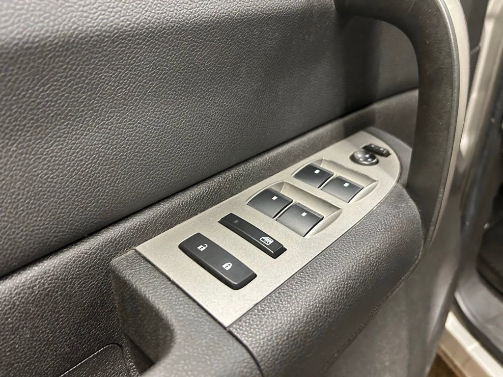 Used 2008 Chevrolet Silverado 1500 LS image 23