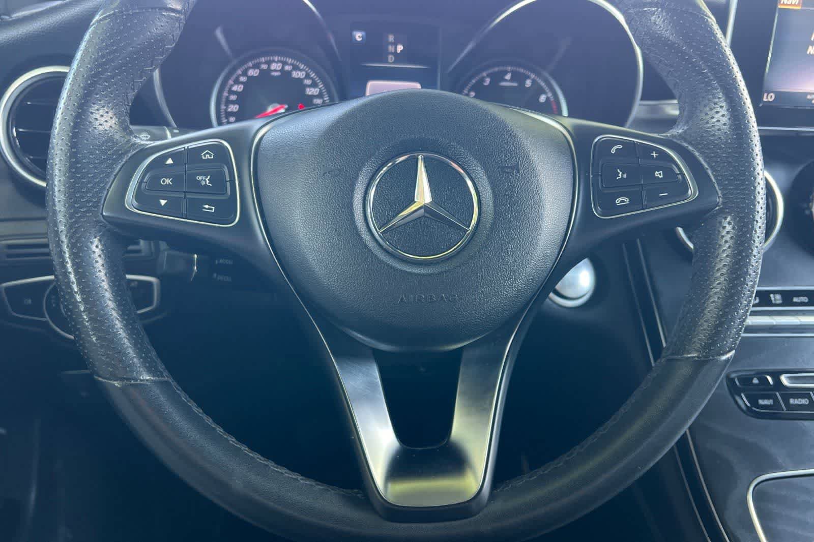 Used 2019 Mercedes-Benz GLC 300 image 25