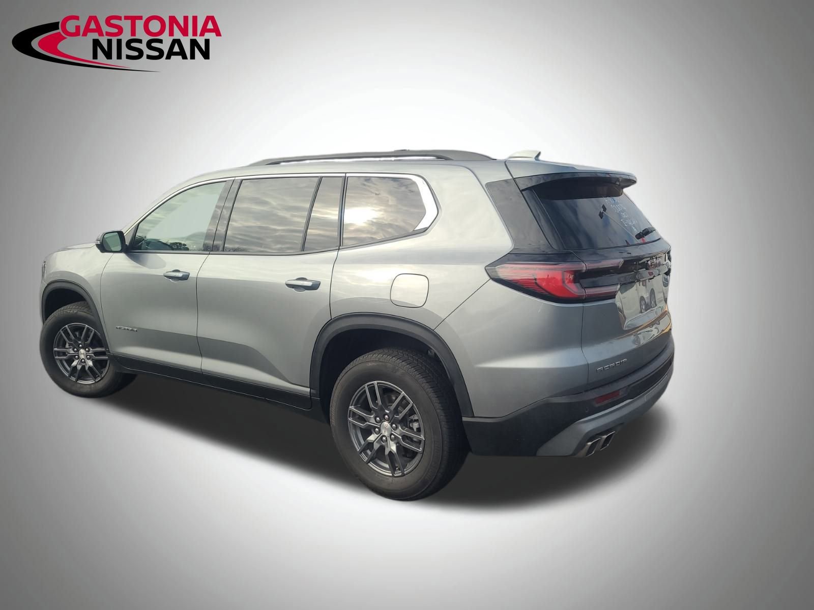 Used 2025 GMC Acadia Elevation image 10