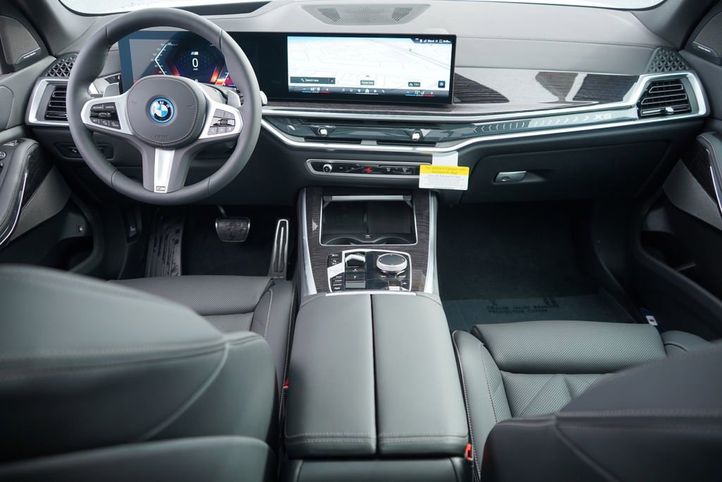 New 2026 BMW X5 xDrive50e w/ M Sport Package image 13