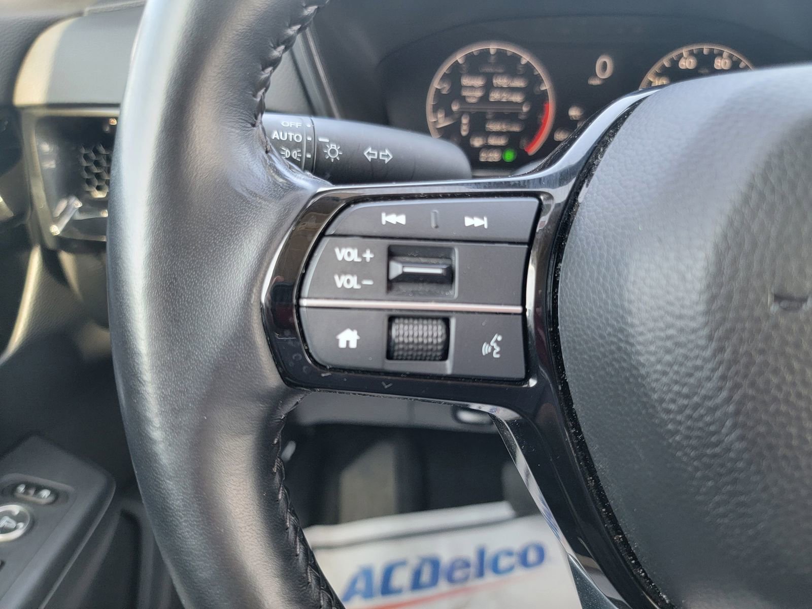 Used 2025 Honda CR-V EX-L image 18