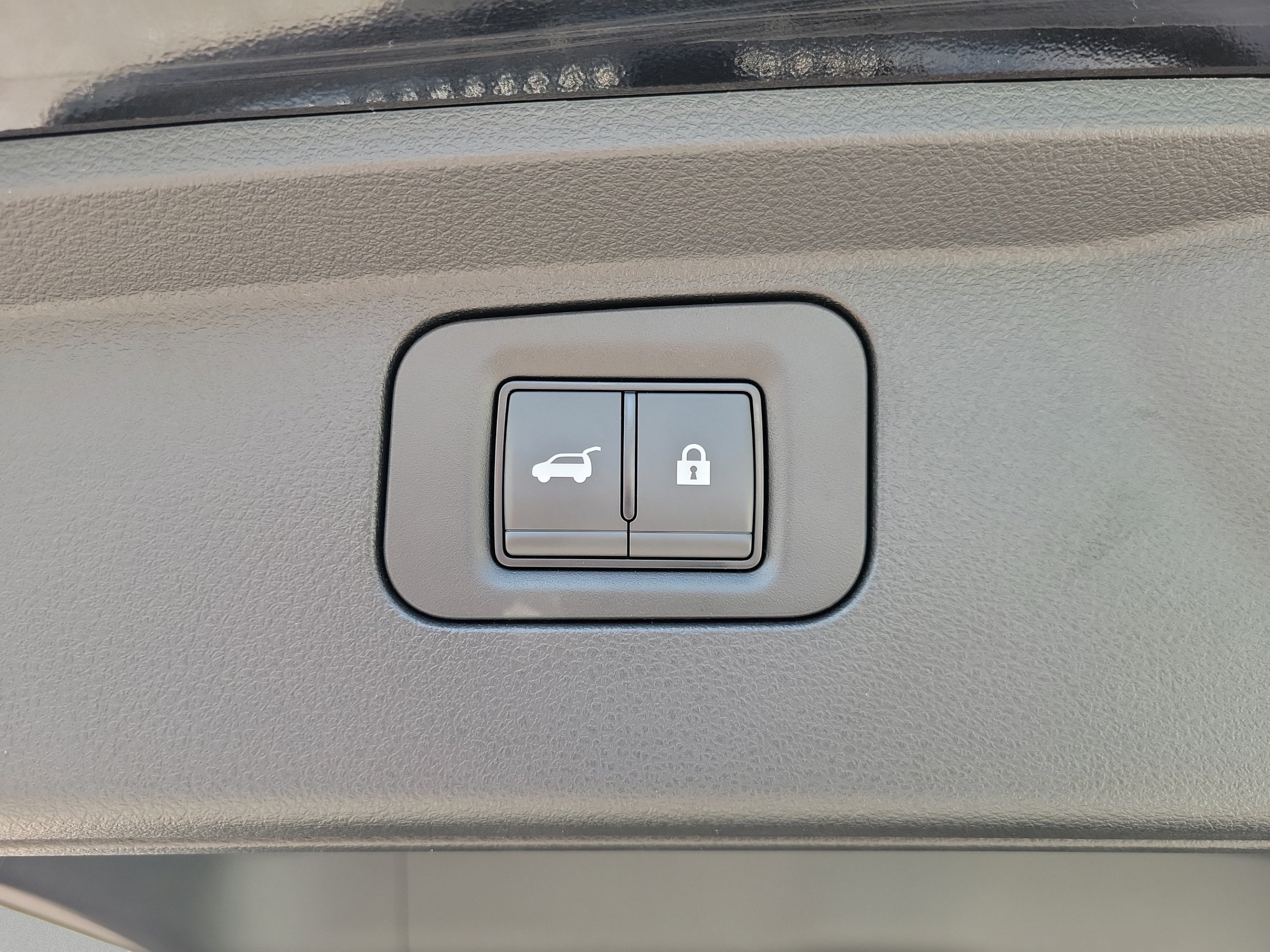 Used 2026 INFINITI QX80 4WD w/ Sport Exterior Package image 45