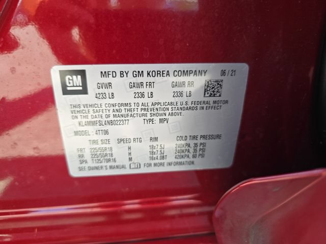 Certified 2022 Buick Encore GX Essence w/ Advanced Technology Package FWD image 33