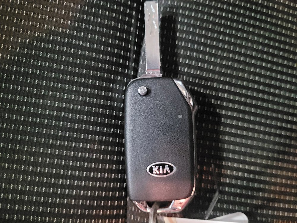 Used 2019 Kia Forte LXS image 32