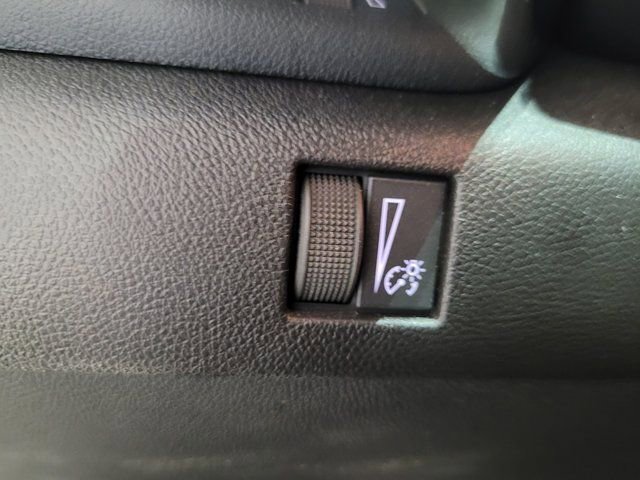 Used 2023 GMC Canyon Elevation w/ Convenience Package image 45