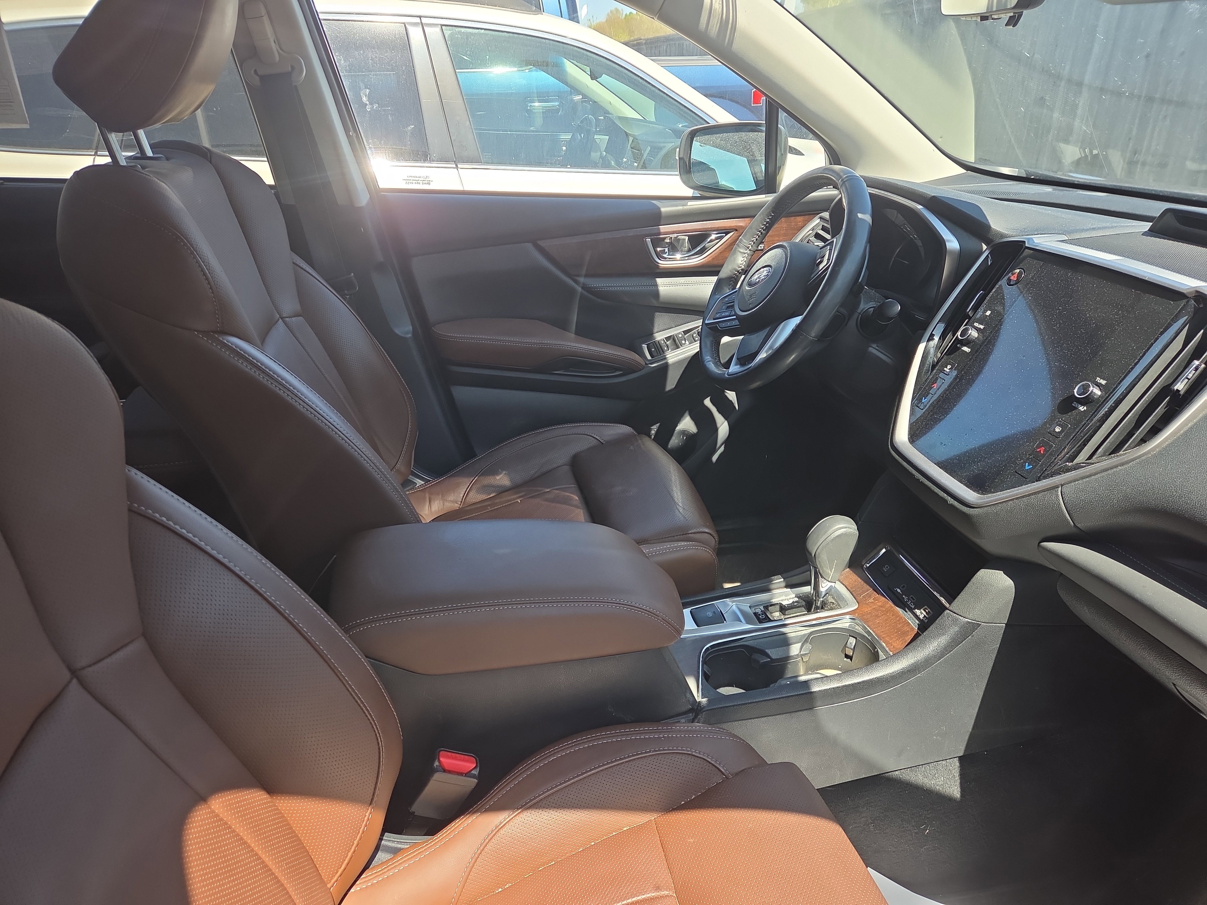 Used 2023 Subaru Ascent Touring image 8