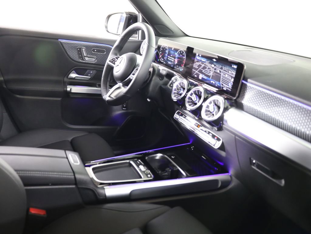 Certified 2025 Mercedes-Benz GLB 250 4MATIC image 61
